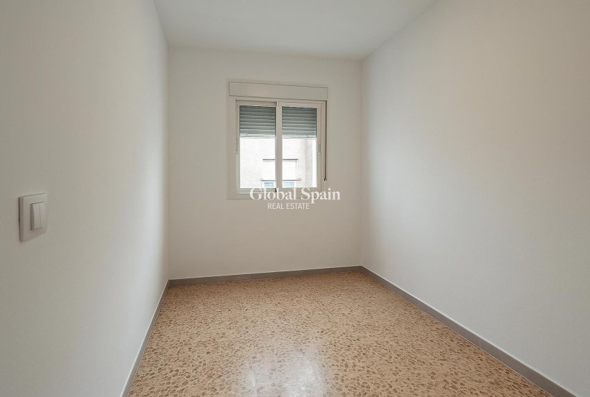 Resale - APARTMENT -
SAN PEDRO DEL PINATAR - Lo pagan