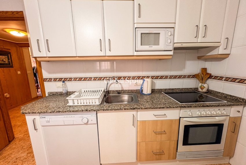 Resale - APARTMENT -
SAN PEDRO DEL PINATAR - Lo pagan