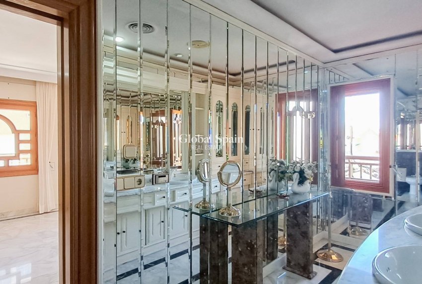 Resale - APARTMENT -
SAN PEDRO DEL PINATAR - Lo pagan