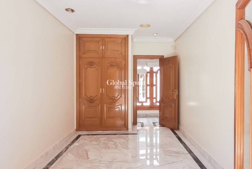 Resale - APARTMENT -
SAN PEDRO DEL PINATAR - Lo pagan