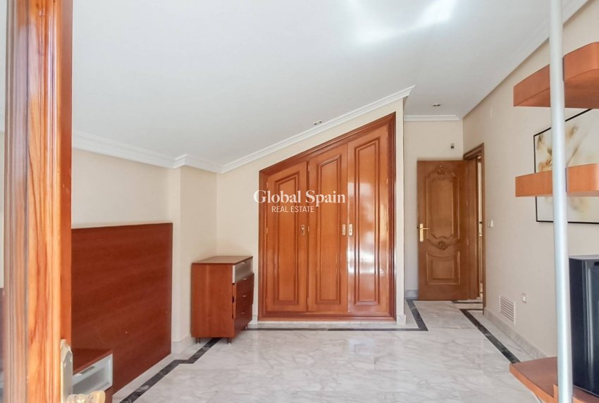 Resale - APARTMENT -
SAN PEDRO DEL PINATAR - Lo pagan