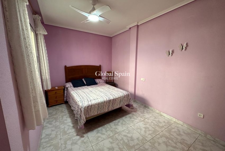 Resale - APARTMENT -
SAN PEDRO DEL PINATAR - Lo pagan