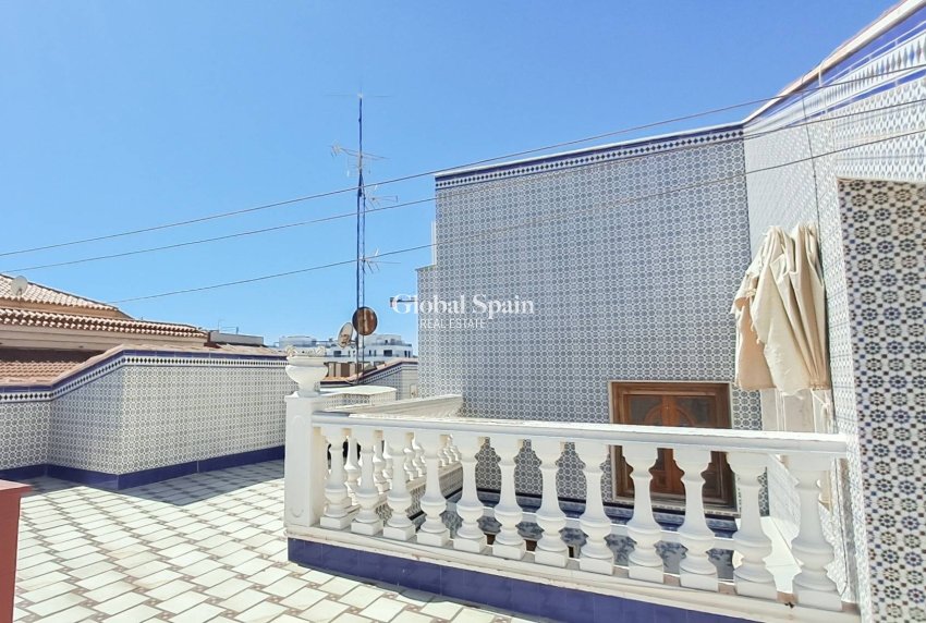 Resale - APARTMENT -
SAN PEDRO DEL PINATAR - Lo pagan