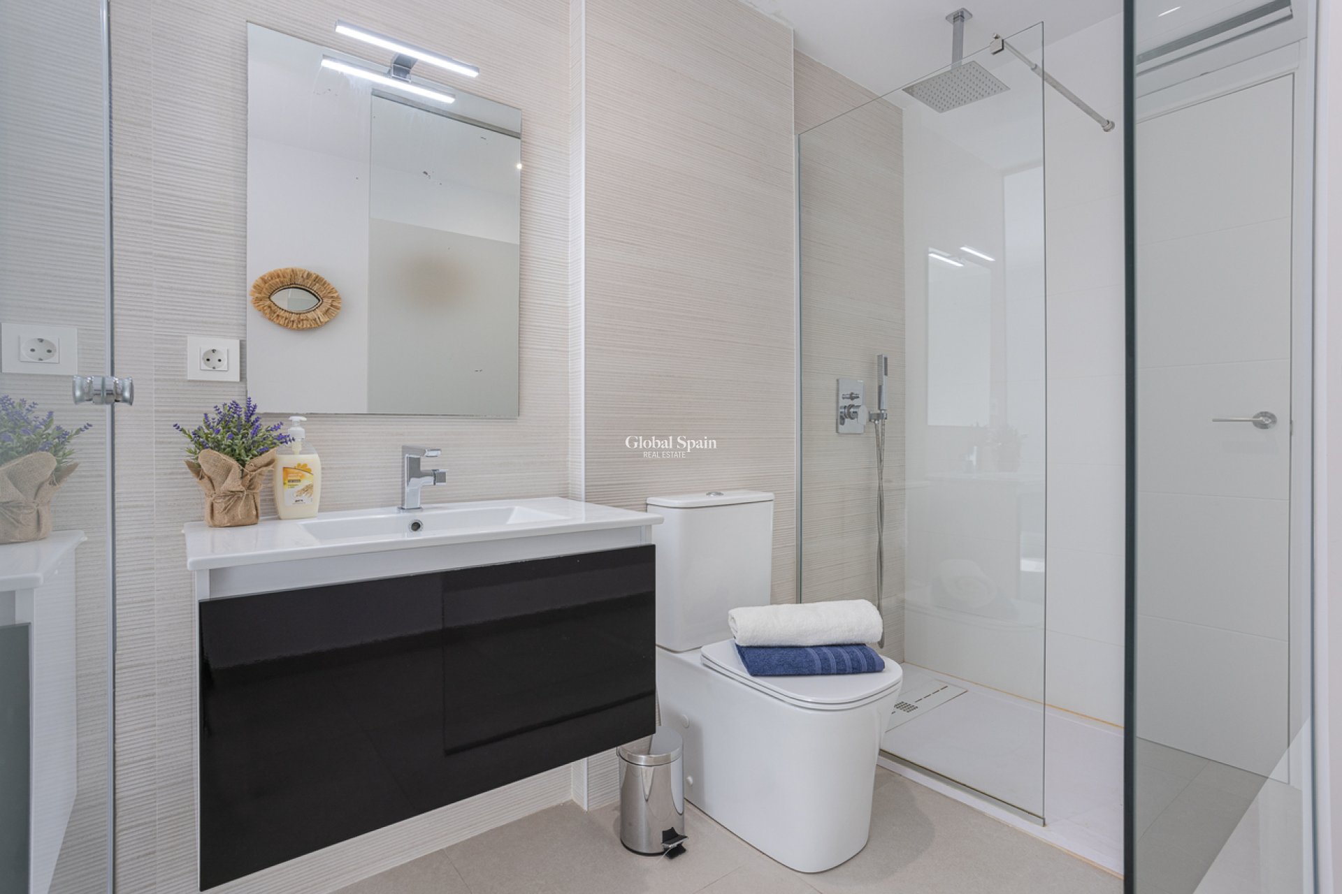 Resale - APARTMENT -
SAN PEDRO DEL PINATAR - Los Cuarteros