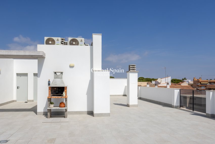 Resale - APARTMENT -
SAN PEDRO DEL PINATAR - Los Cuarteros