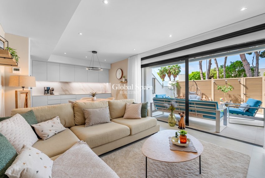 Resale - APARTMENT -
SAN PEDRO DEL PINATAR - San Pedro Del Pinatar Centro