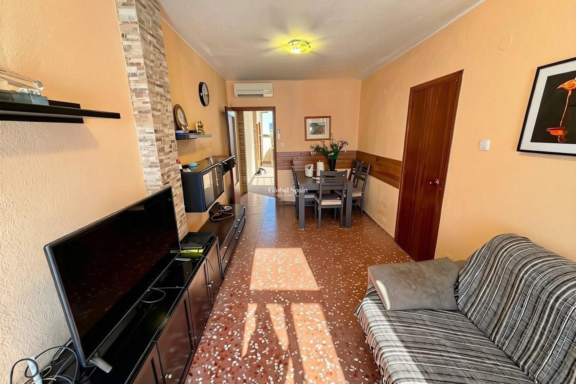 Resale - APARTMENT -
SAN PEDRO DEL PINATAR - Villananitos
