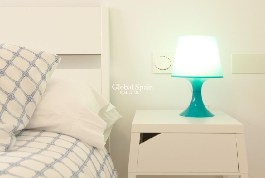 Resale - APARTMENT -
SANTA POLA - Centro