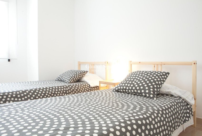 Resale - APARTMENT -
SANTA POLA - Centro