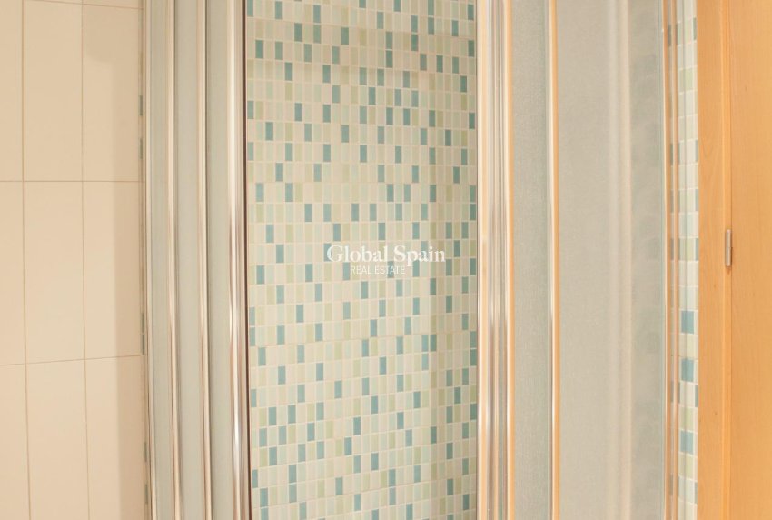 Resale - APARTMENT -
SANTA POLA - Centro