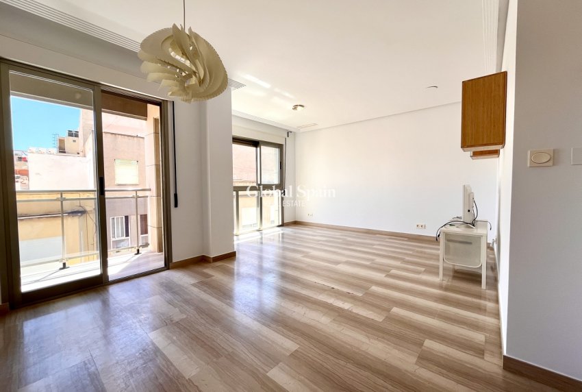 Resale - APARTMENT -
SANTA POLA - Costa Blanca