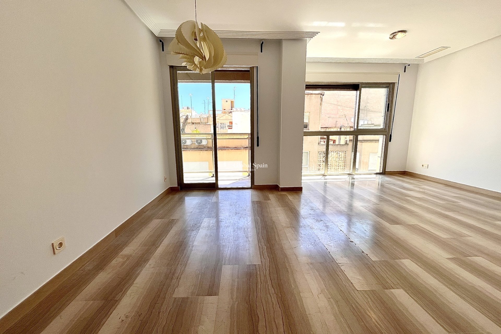 Resale - APARTMENT -
SANTA POLA - Costa Blanca