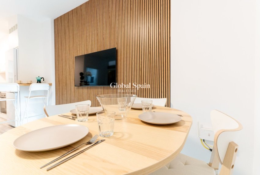 Resale - APARTMENT -
Santa Pola - GRAN ALACANT