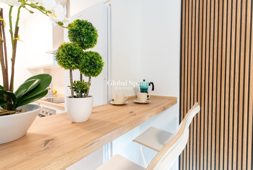 Resale - APARTMENT -
Santa Pola - GRAN ALACANT