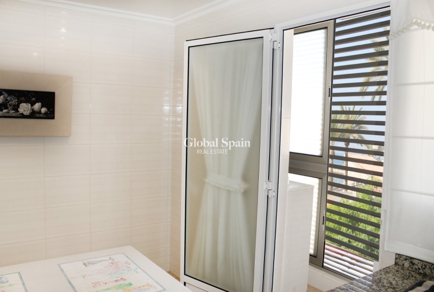 Resale - APARTMENT -
SANTA POLA - Santa Pola