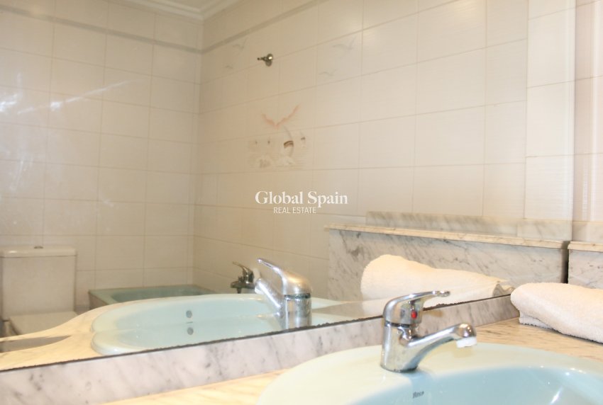 Resale - APARTMENT -
SANTA POLA - Santa Pola