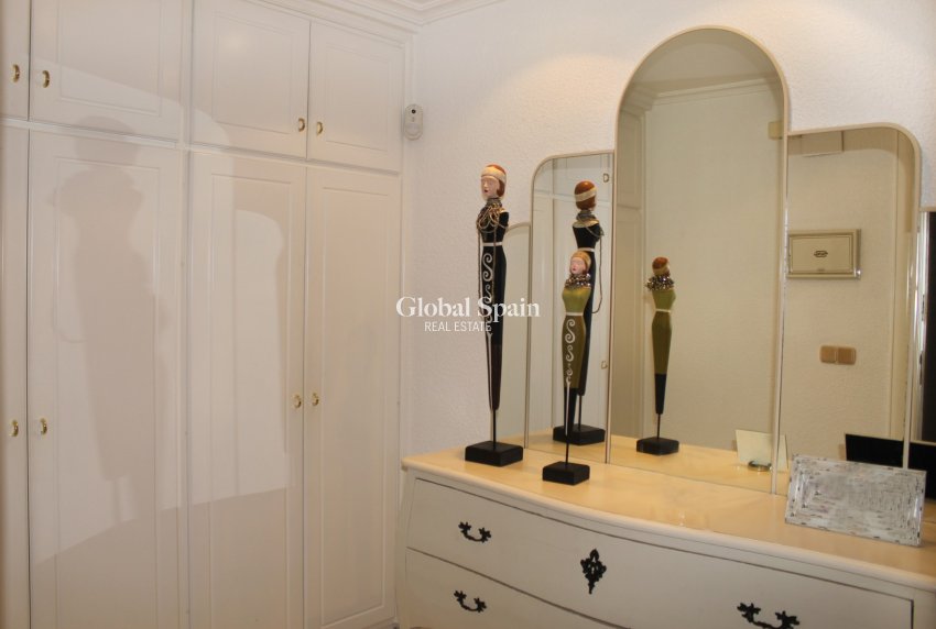 Resale - APARTMENT -
SANTA POLA - Santa Pola