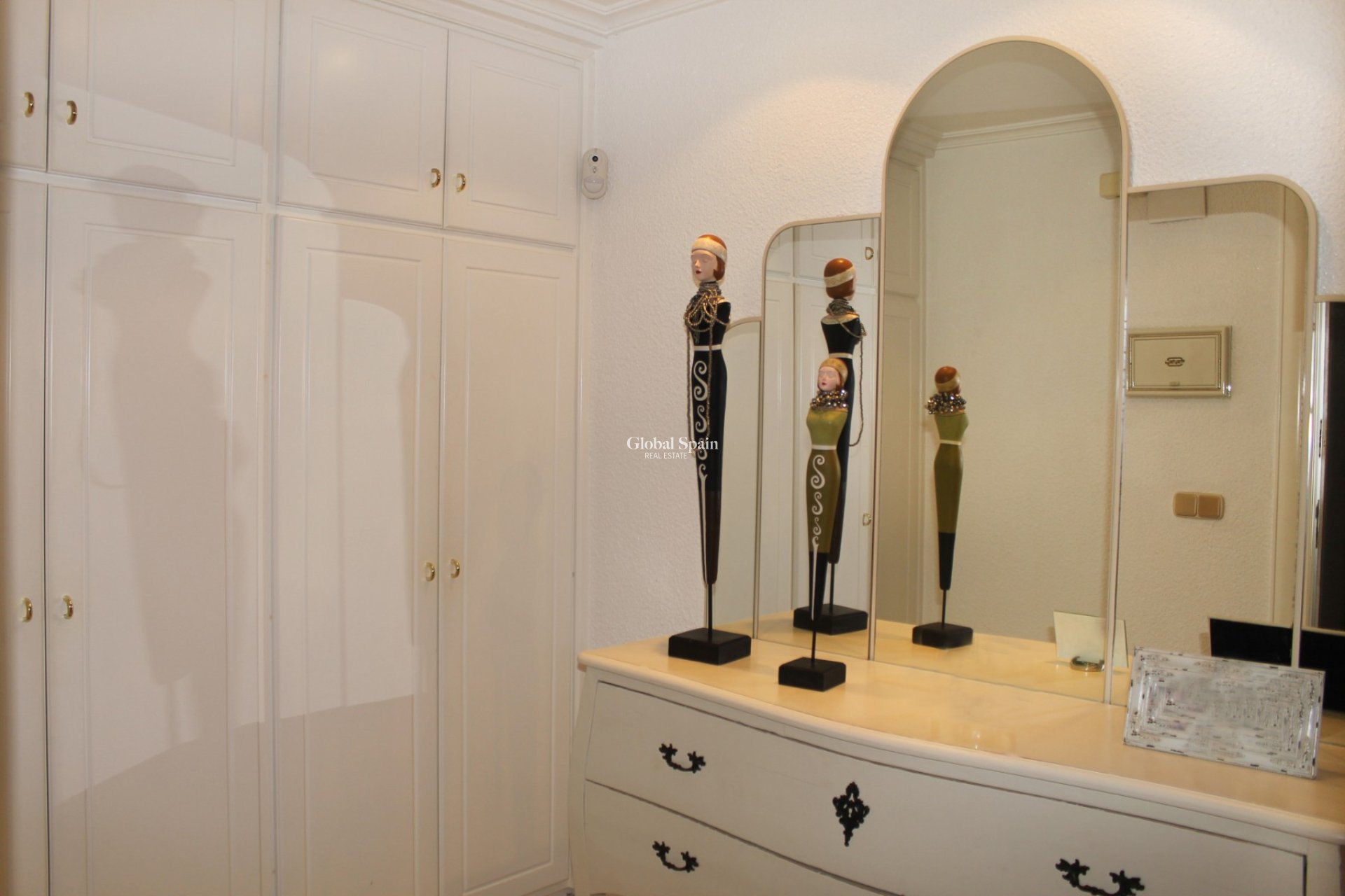 Resale - APARTMENT -
SANTA POLA - Santa Pola