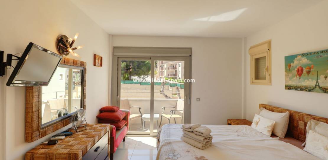 Resale - Apartment - Santa Ponsa - Calvià