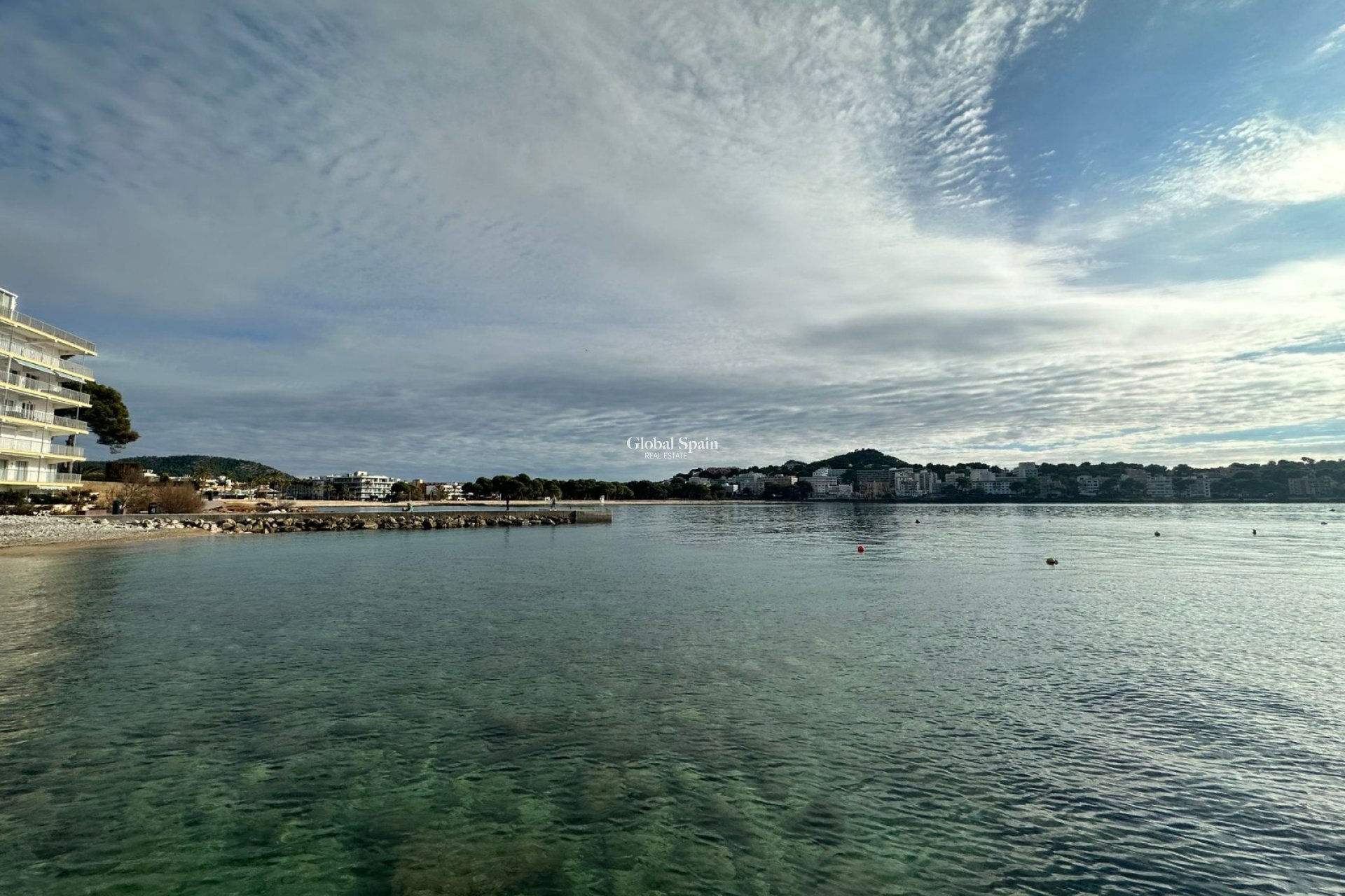 Resale - APARTMENT -
Santa Ponsa