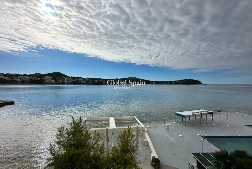 Resale - APARTMENT -
Santa Ponsa