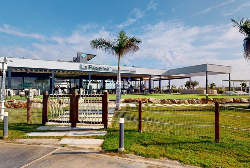 Resale - APARTMENT -
SANTA ROSALÍA - Inland