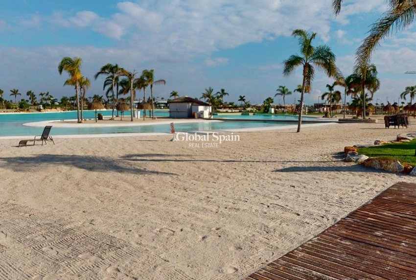 Resale - APARTMENT -
SANTA ROSALÍA - Inland