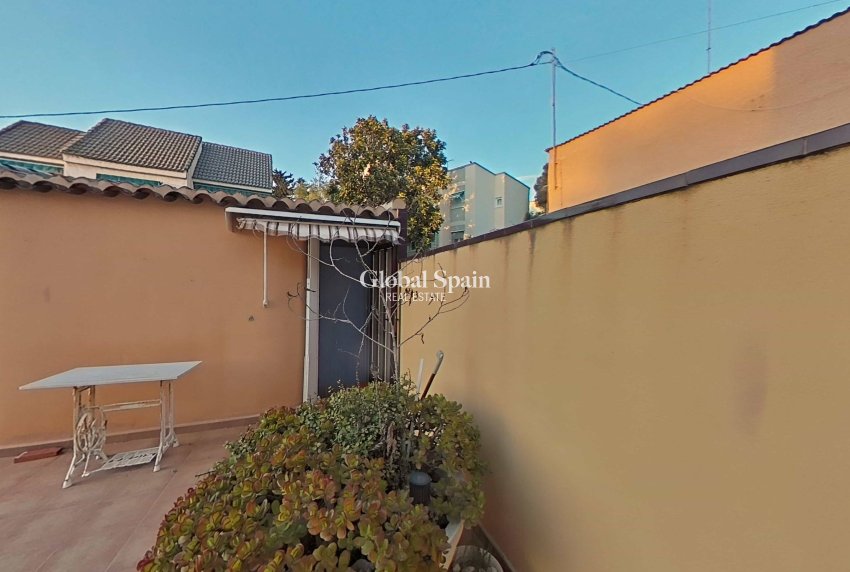 Resale - APARTMENT -
SANTIAGO DE LA RIBERA - Playa De Santiago De La Ribera