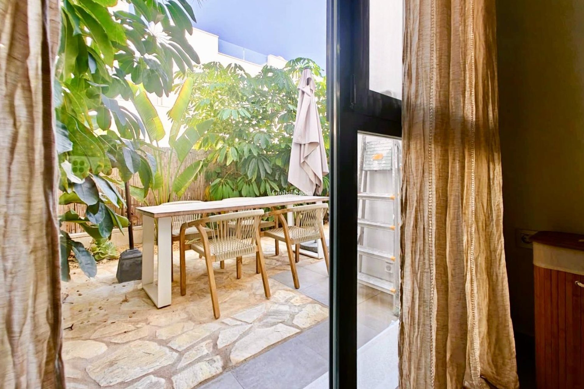 Resale - APARTMENT -
SANTIAGO DE LA RIBERA - Santiago de la Ribera