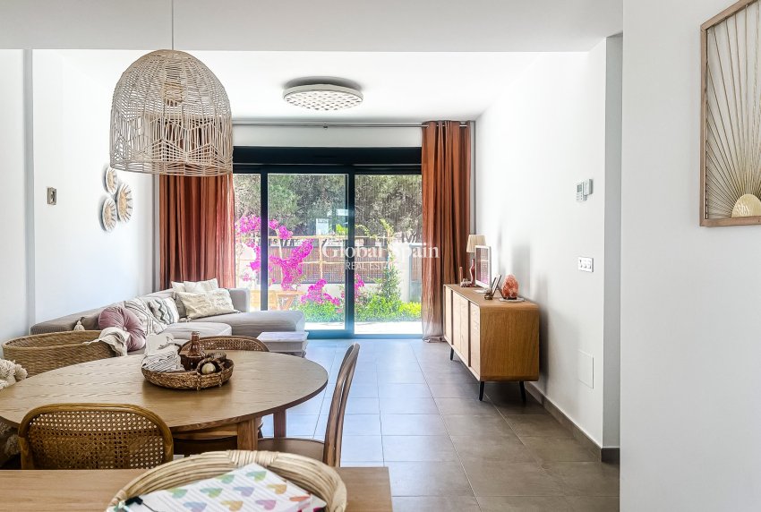 Resale - APARTMENT -
SANTIAGO DE LA RIBERA - zona san blas