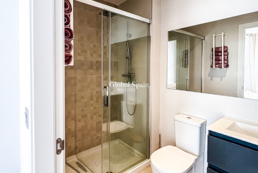 Resale - APARTMENT -
SANTIAGO DE LA RIBERA - zona san blas