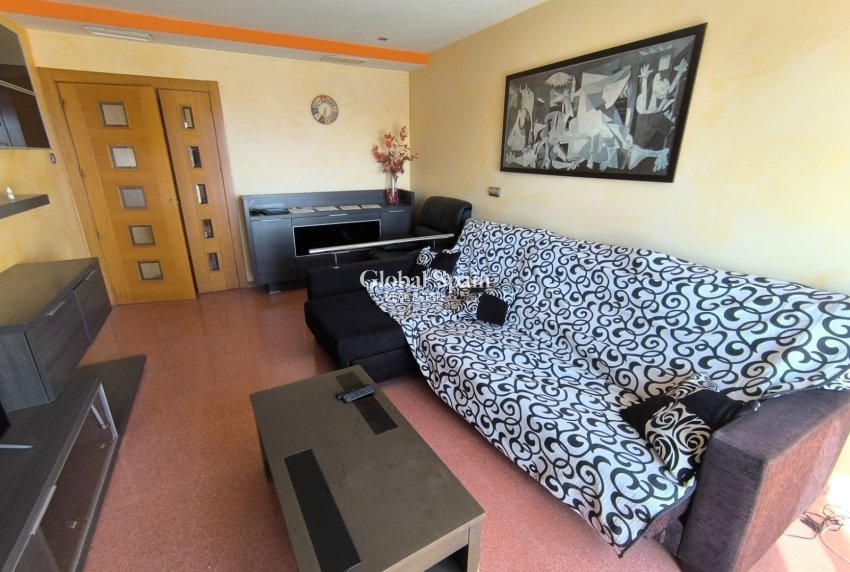 Resale - APARTMENT -
SAX - Inland