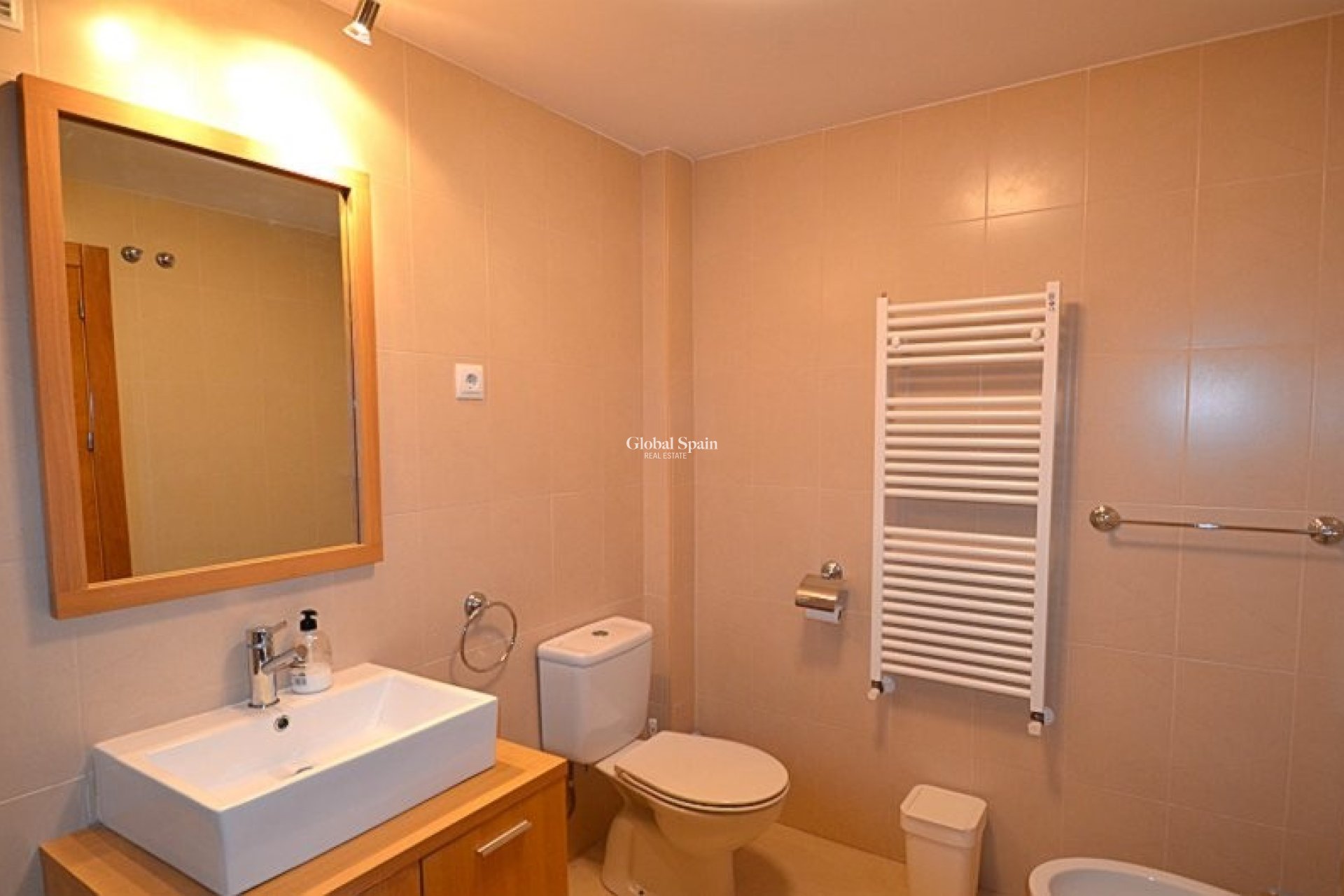 Resale - APARTMENT -
SUCINA - Inland