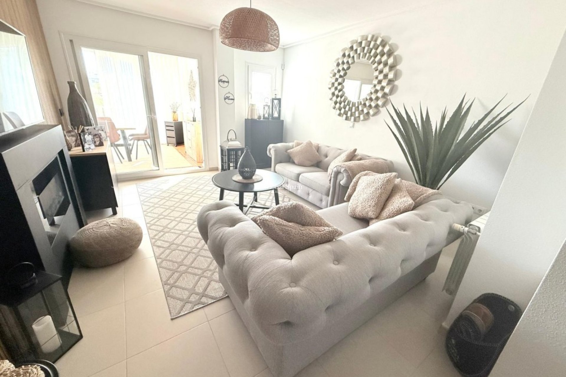 Resale - APARTMENT -
SUCINA - Inland