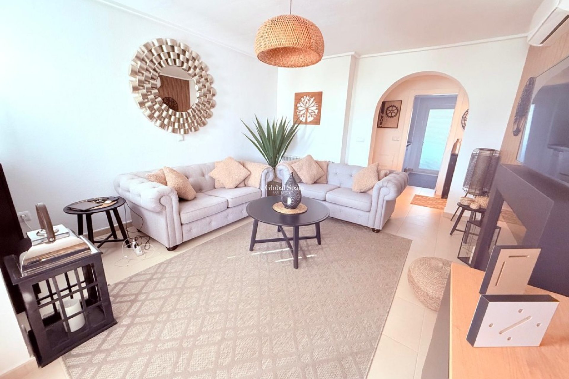 Resale - APARTMENT -
SUCINA - Inland