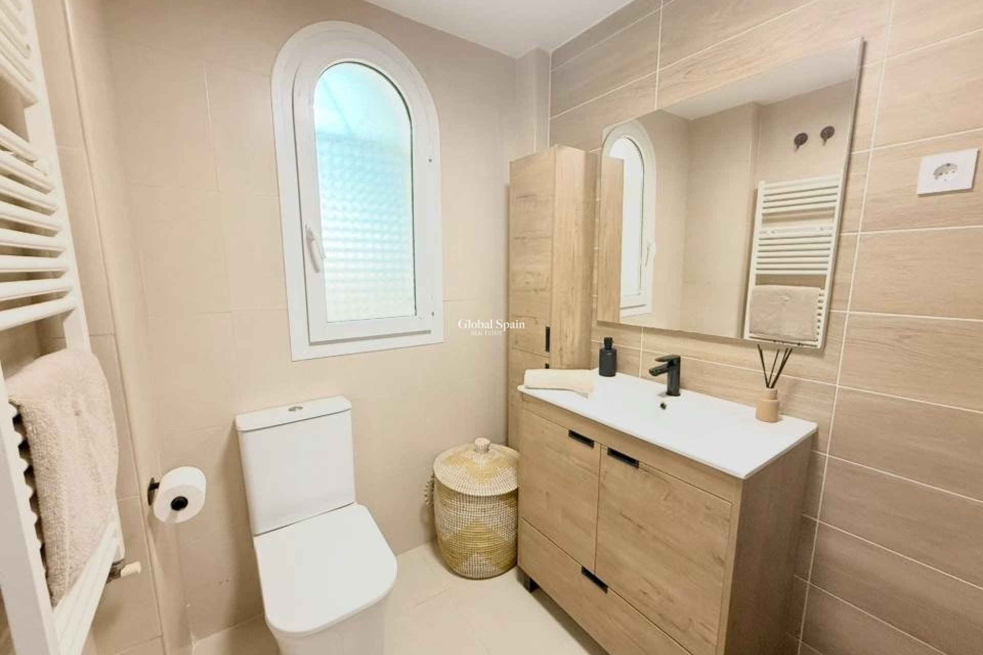 Resale - APARTMENT -
SUCINA - Inland