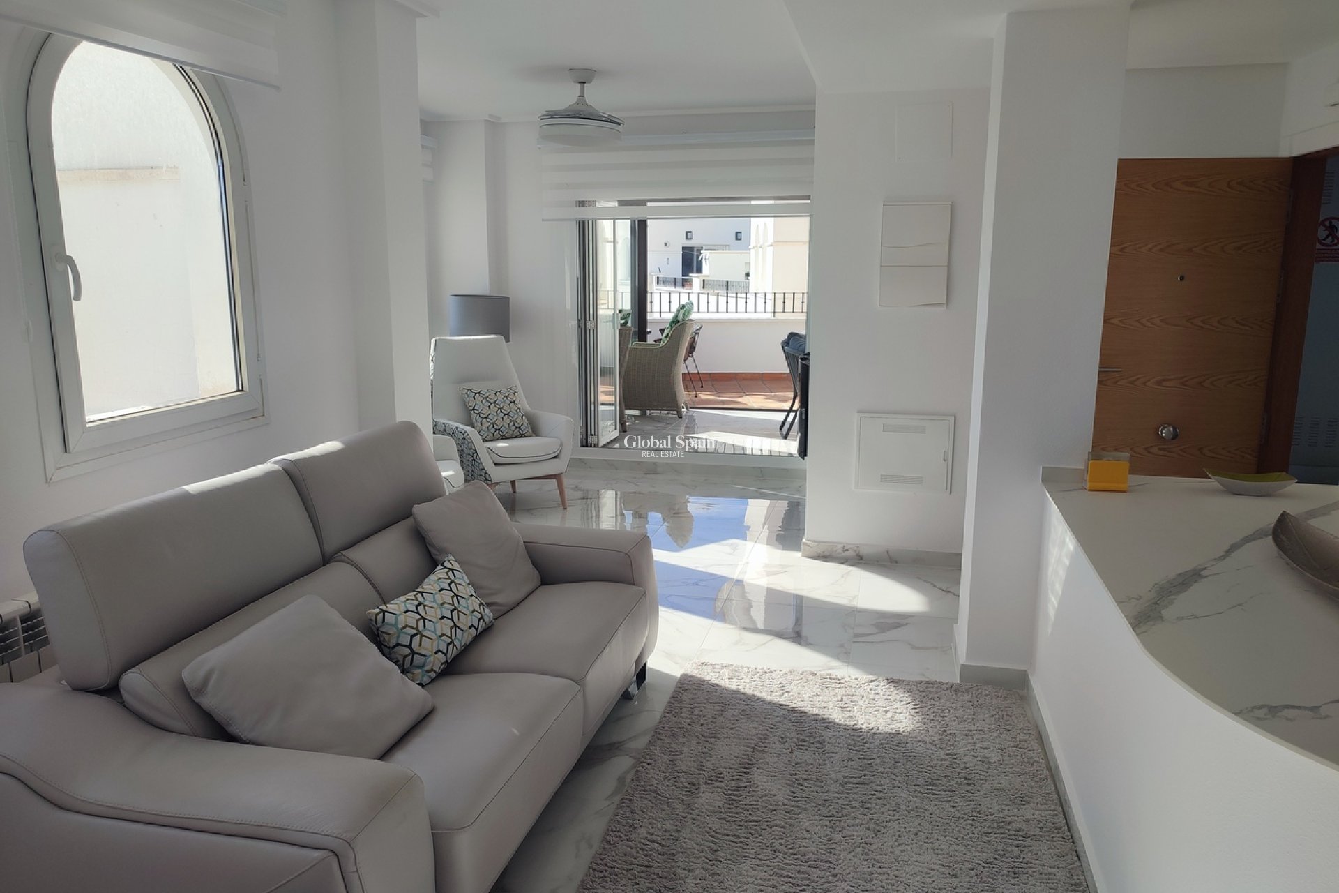 Resale - APARTMENT -
SUCINA - Inland