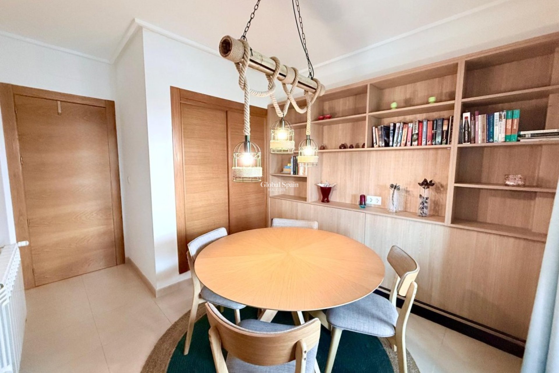 Resale - APARTMENT -
SUCINA - Inland