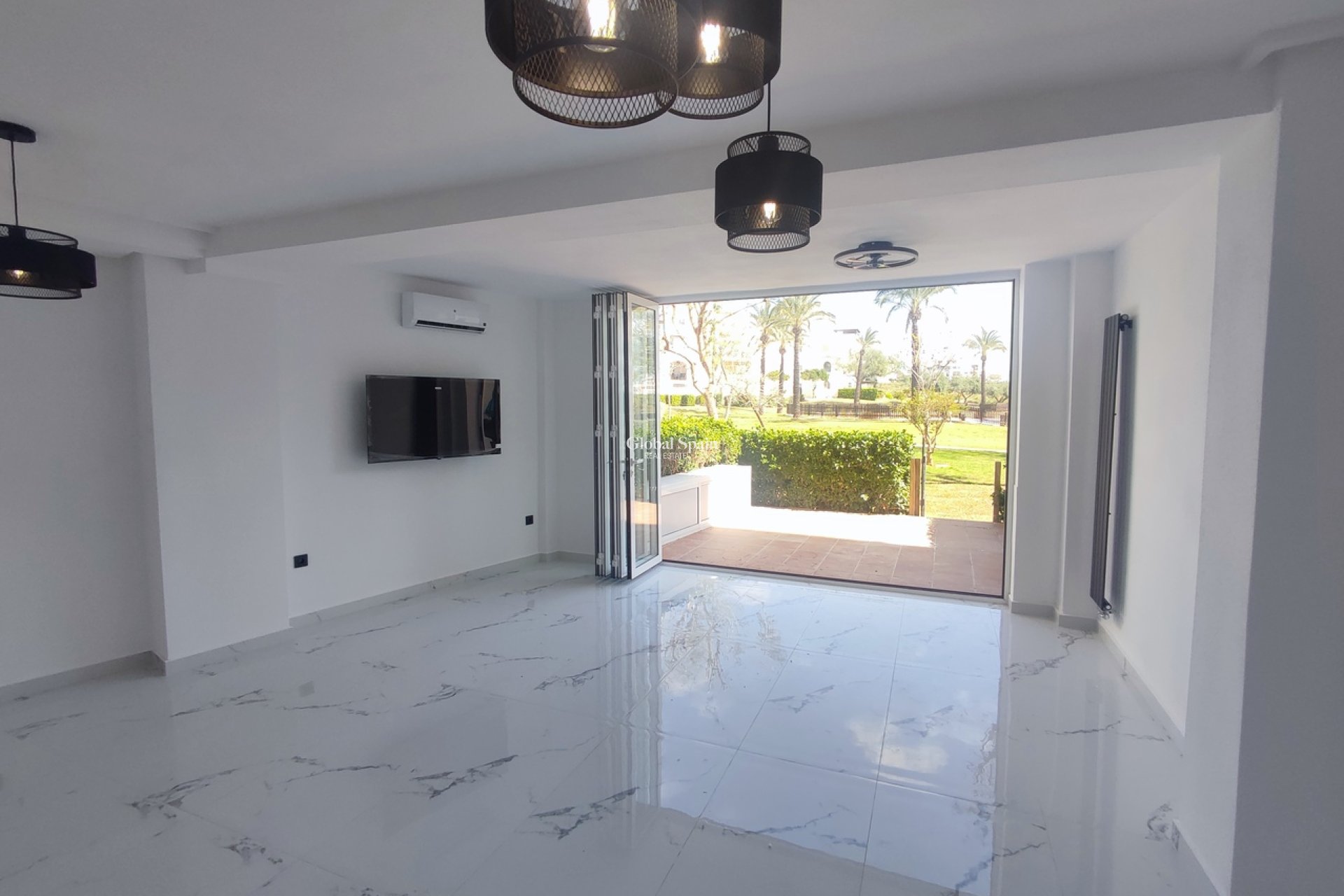 Resale - APARTMENT -
SUCINA - Inland