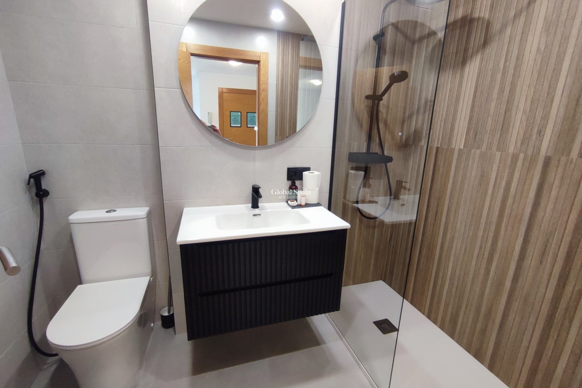 Resale - APARTMENT -
SUCINA - Inland