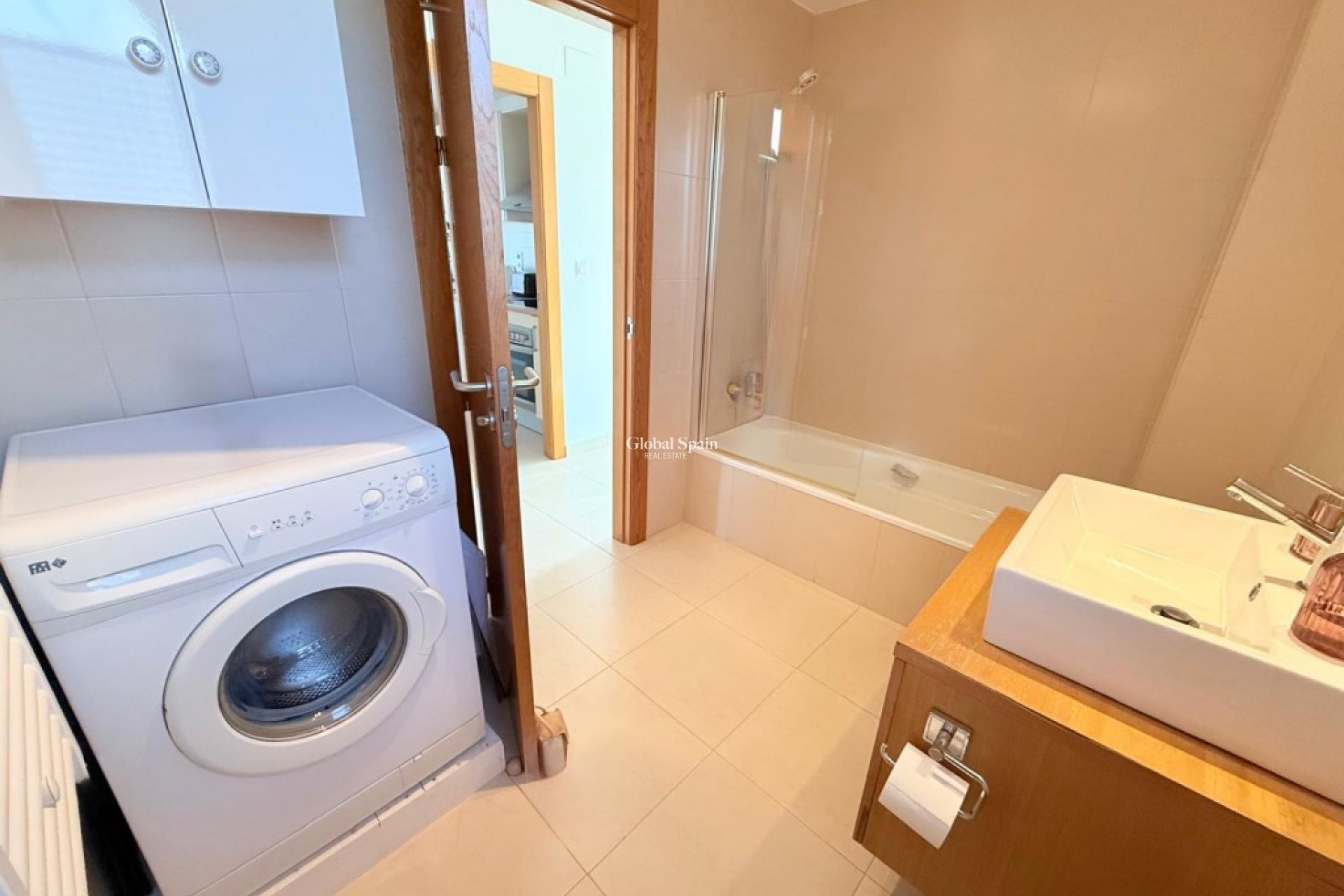 Resale - APARTMENT -
SUCINA - Inland