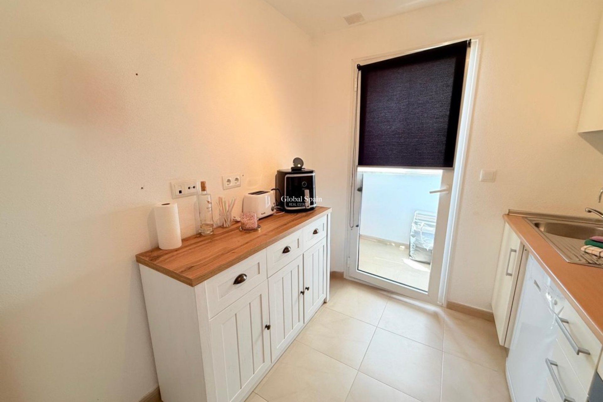 Resale - APARTMENT -
SUCINA - Inland