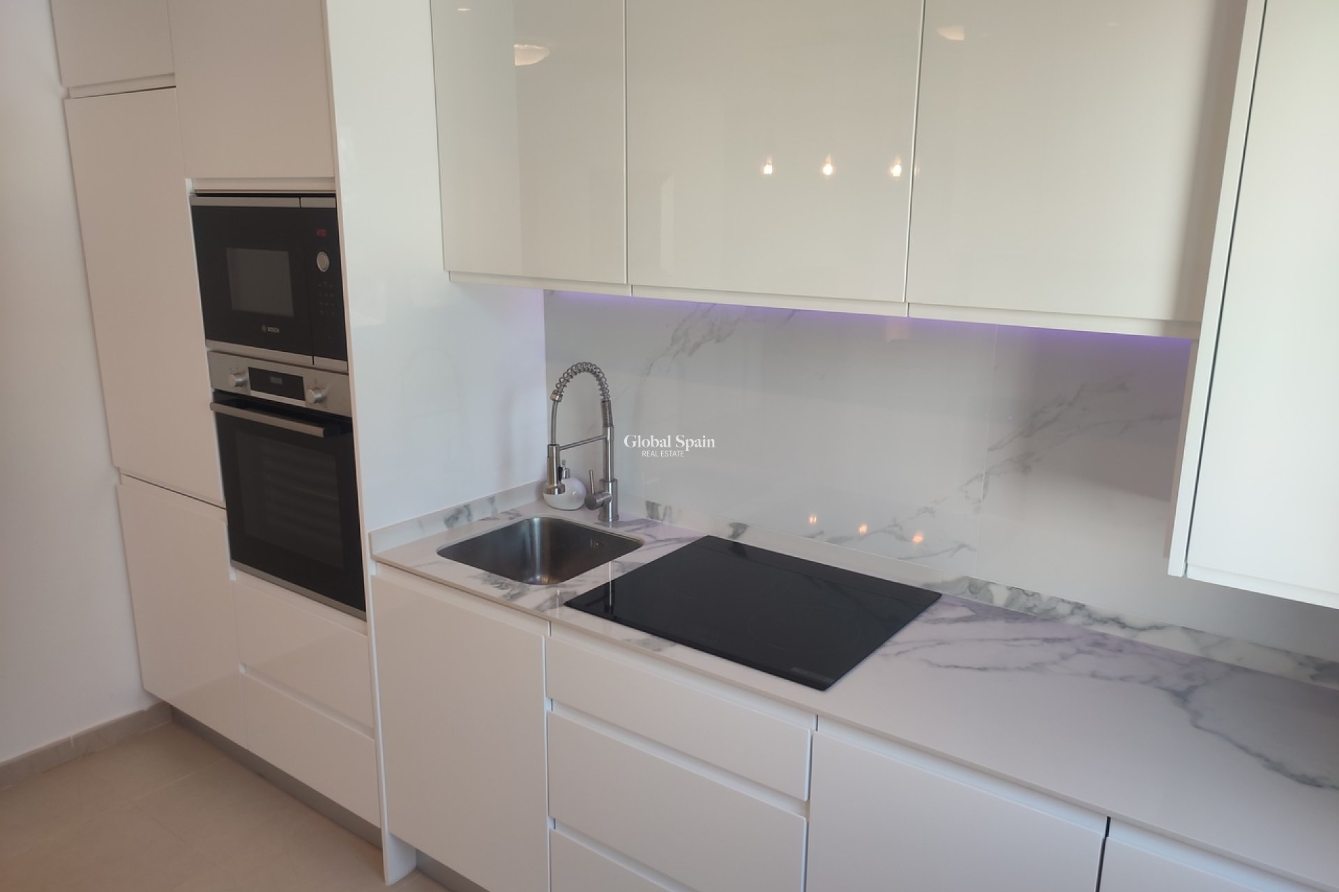 Resale - APARTMENT -
SUCINA - Inland