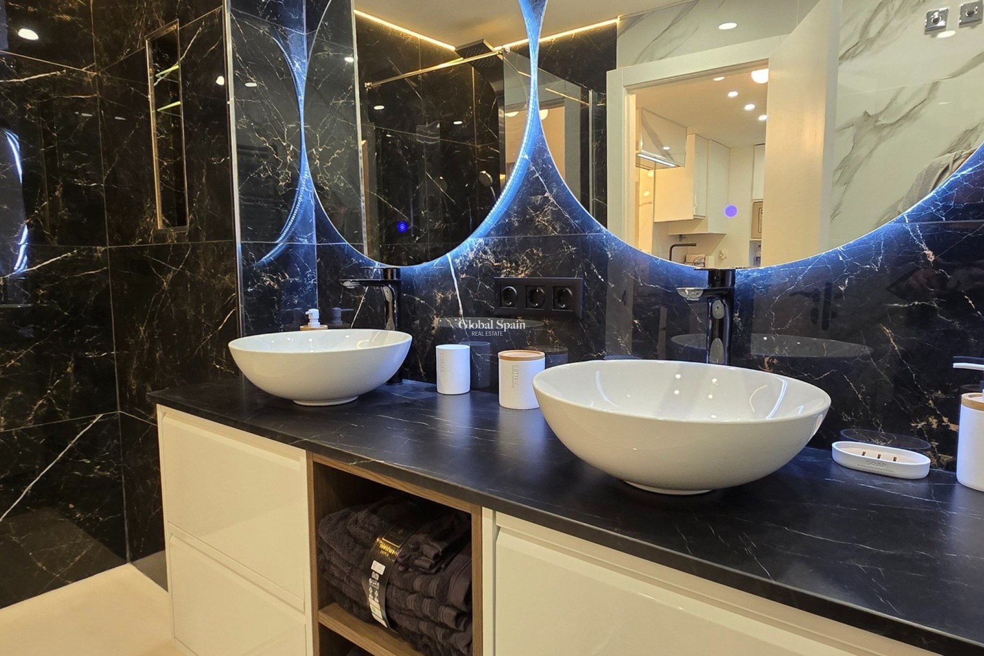 Resale - APARTMENT -
SUCINA - Sucina