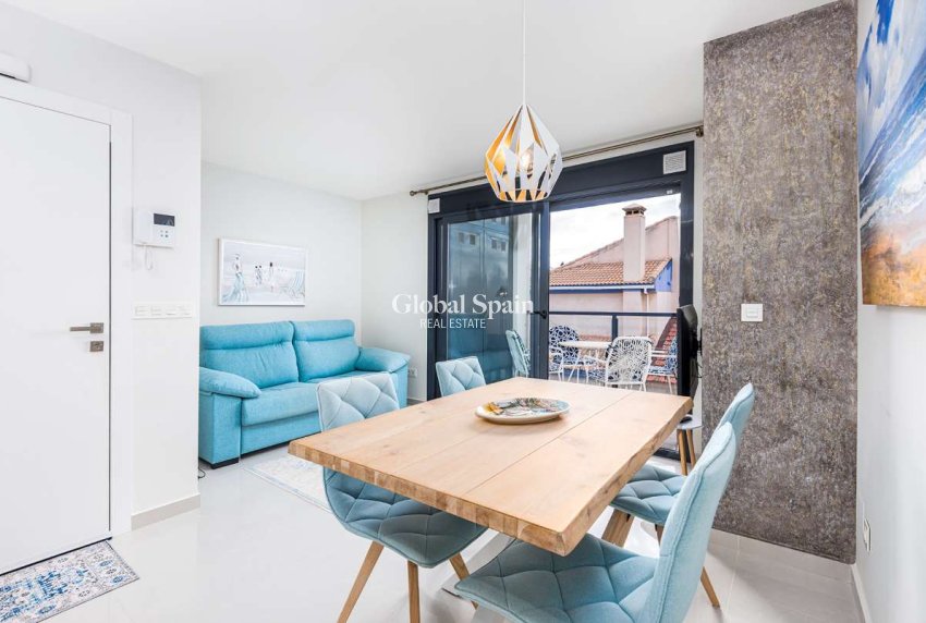 Resale - APARTMENT -
TORRE DE LA HORADADA - Costa Blanca