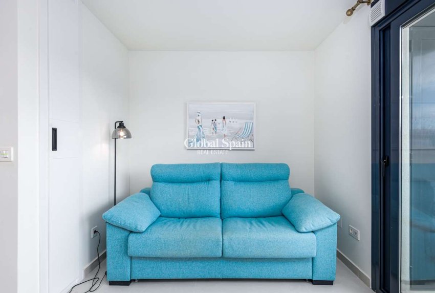 Resale - APARTMENT -
TORRE DE LA HORADADA - Costa Blanca