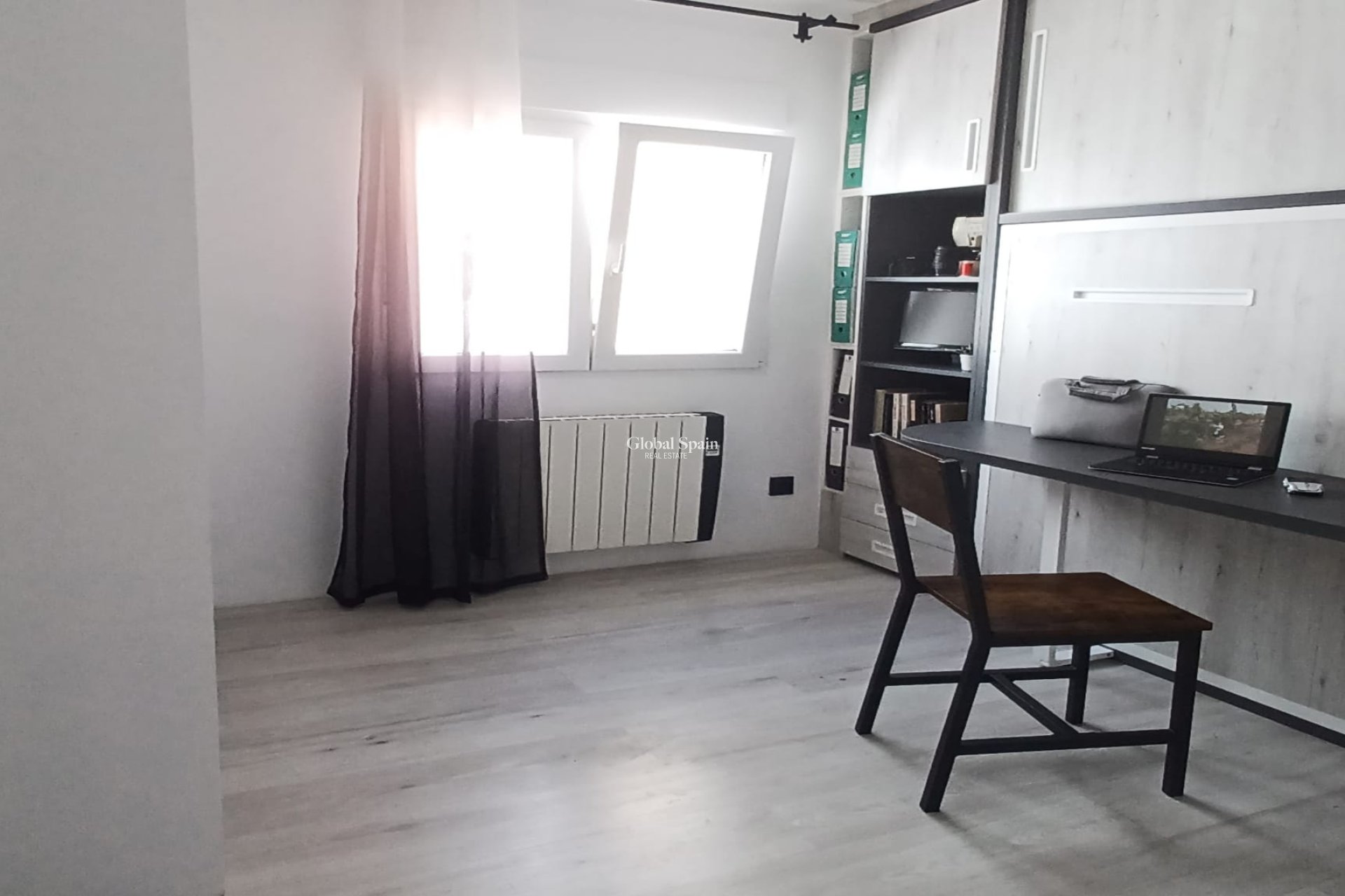 Resale - APARTMENT -
TORRE DE LA HORADADA - Costa Blanca