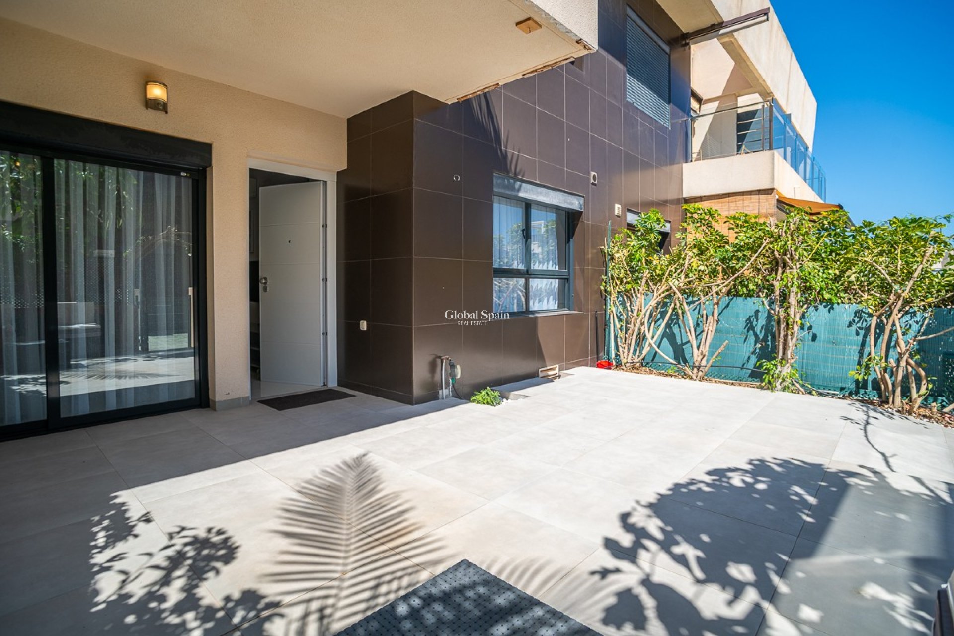 Resale - Apartment -
TORRE DE LA HORADADA - TORRE DE LA HORARADA