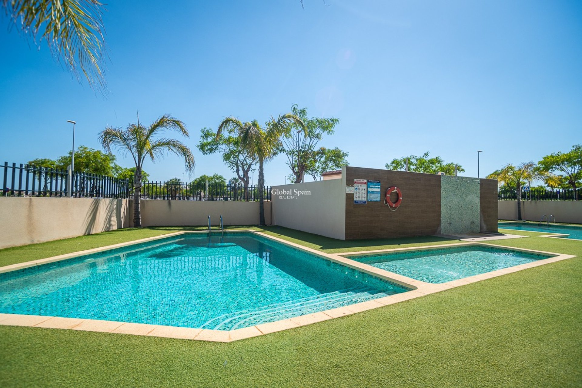 Resale - Apartment -
TORRE DE LA HORADADA - TORRE DE LA HORARADA