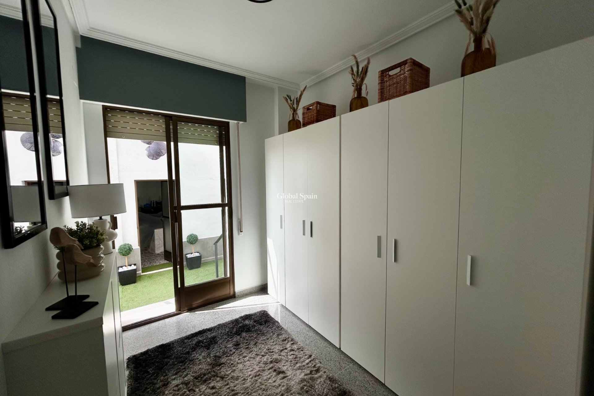 Resale - APARTMENT -
TORREMENDO - Costa Blanca